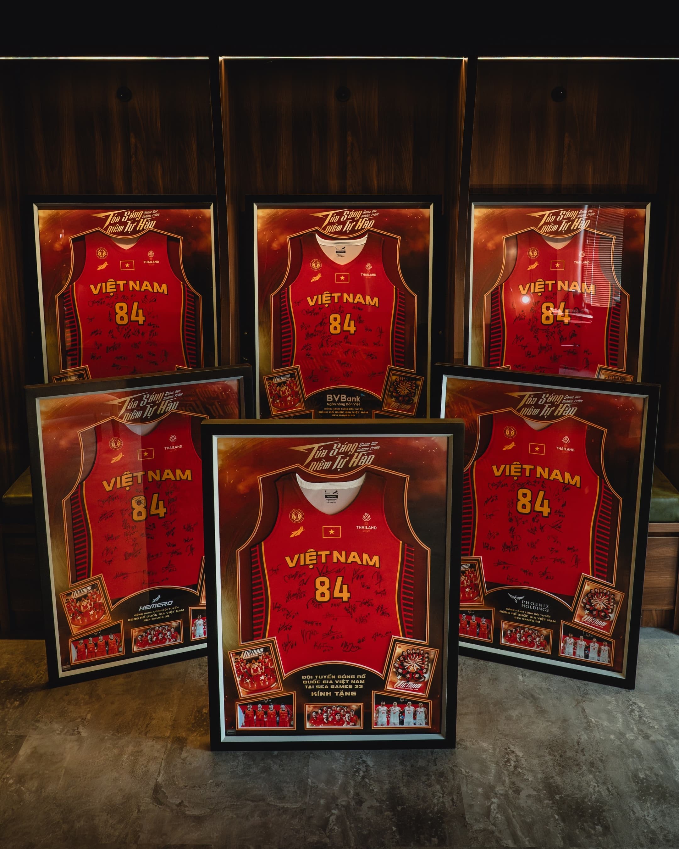 Vietnam jersey frame collection